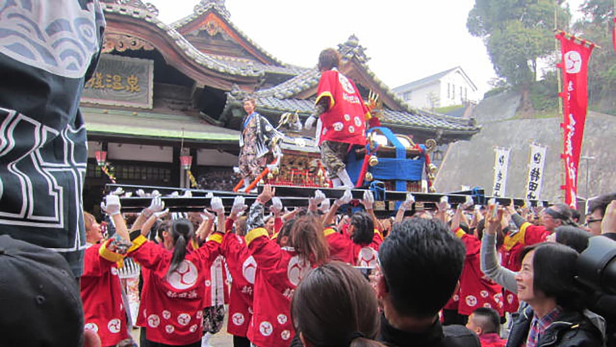 마쓰야마 봄 축제(도고(Dogo)온천 축제)